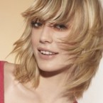 Xem những kiểu tóc đẹp cho bạn gái yêu thích tóc ngang vai