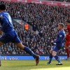 Suarez tỏa sáng, Liverpool chiếm ngôi đầu của Arsenal